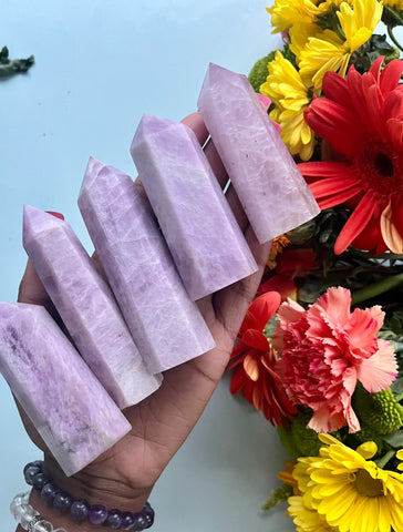 Kunzite awakens you to the energies of universal love. It helps remove energies that hold us back from experiencing love and loving freely. It also encourages the release of heavy emotions to help us heal. Kunzite is a soothing stone that helps generate peace in one's soul.