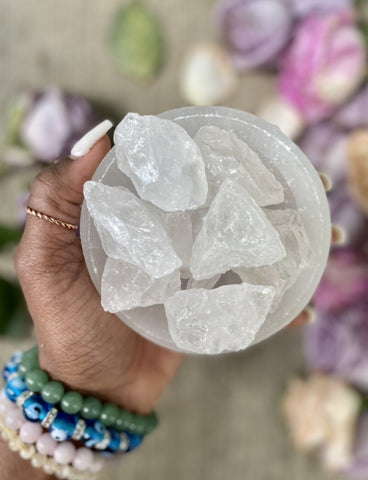 Clear Quartz is high vibrational and is all about clarity and manifestation. Clear quartz is an all-around healer - helping us to work through several issues and balancing all of the chakras. For those reasons, Clear Quartz is known as a Master Healer. 