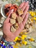 Zebradorite helps one overcome tragedy and brings peace during times where one is experiencing emotional trauma.  Zebradorite encourages cooperation and helps one to be comfortable in group situations where otherwise they may become nervous or anxious.