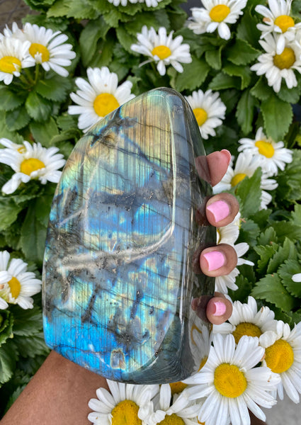 Meditate with Labradorite to connect and receive messages from your ancestors or spirit guides. It is also known to heighten your psychic awareness and boost your spiritual growth. Labradorite is very protective, banishing negative energies.